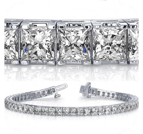  4 ct Princess cut Diamond Tennis Bracelet, 0.05 ct each 