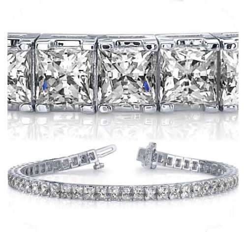  10.40 ct Princess cut Diamond Tennis Bracelet, 0.20 ct each 